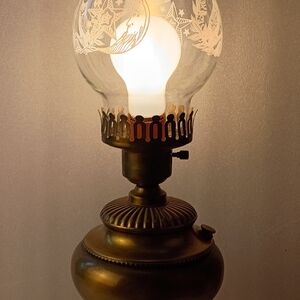 Vintage Brass Hurricane 19" Table Lamp Glass Chimney Electric Oil Style